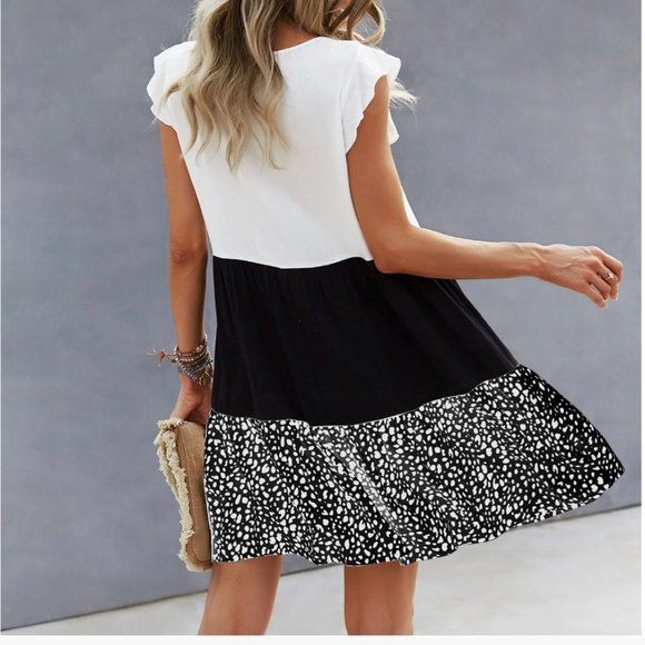Black/White Color Block Ruffle Trim Smock Dress - Picture 2 of 8